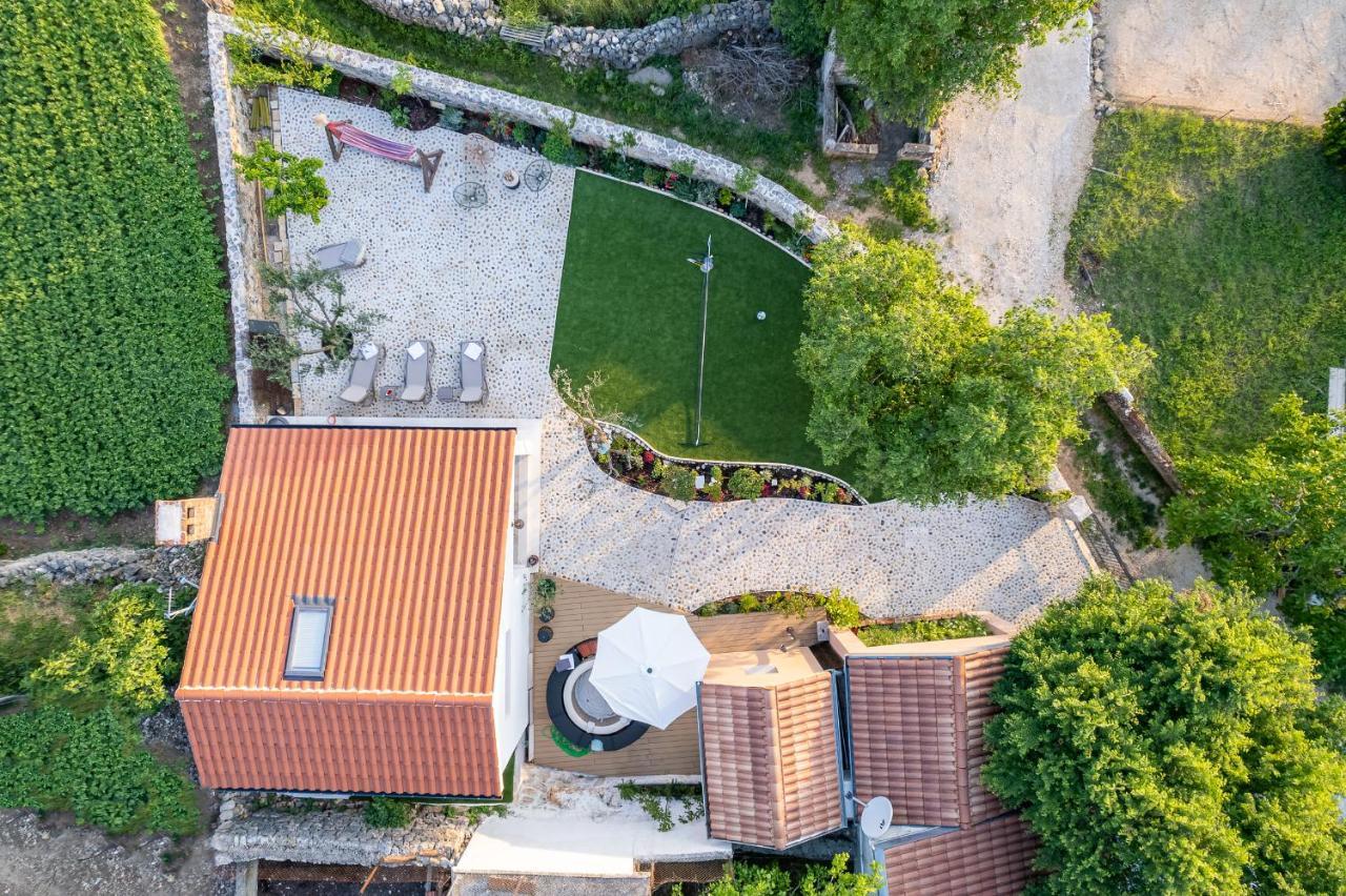 Holiday Home - Villa Thorak Anić Esterno foto