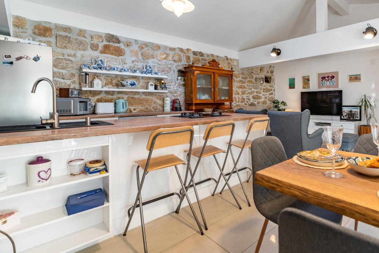 Holiday Home - Villa Thorak Anić Esterno foto