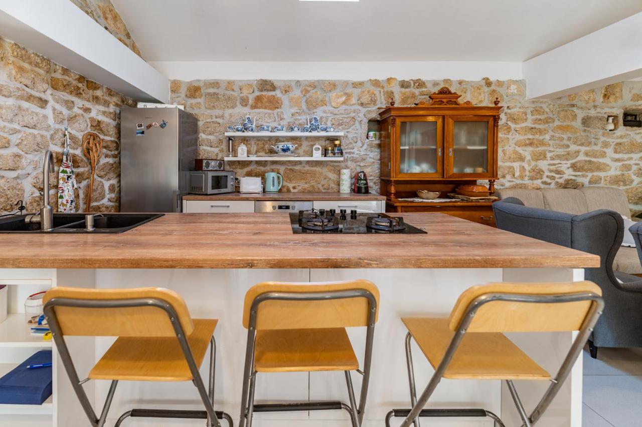 Holiday Home - Villa Thorak Anić Esterno foto